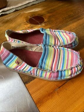 Twisted X Women's Multi-Stripe Canvas Moccasins - Pink, Blue, Yellow